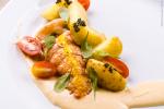 lagosta-cozida-a-baixa-temperatura-com-caviar-de-esturjao-nordico-e-batatas-salteadas-na-manteiga-de-ervas-credito-foto-rafael-facundo-41511716.jpg