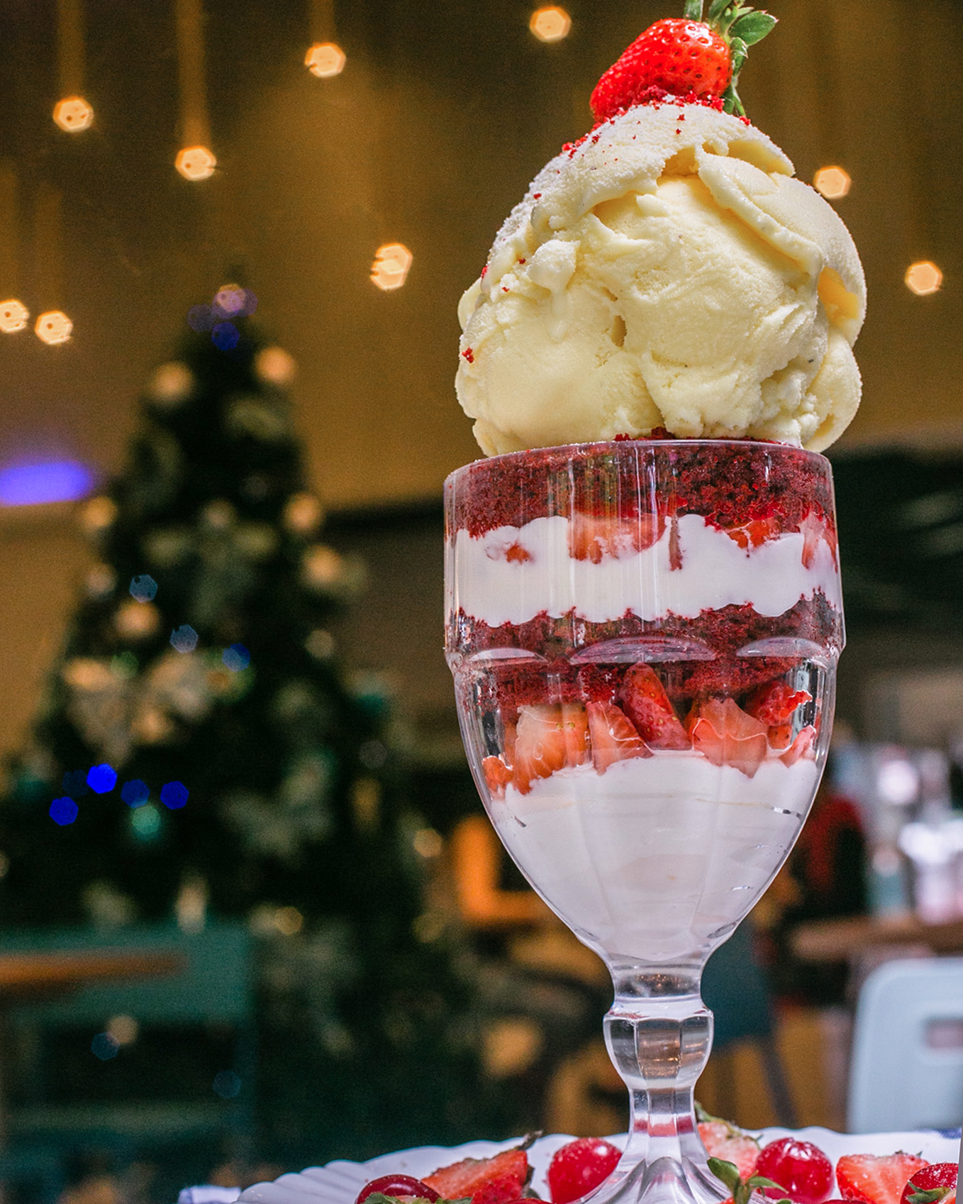 “Leve Amor”, Stonia Ice Creamland apresenta versão de sobremesas clássicas de Natal